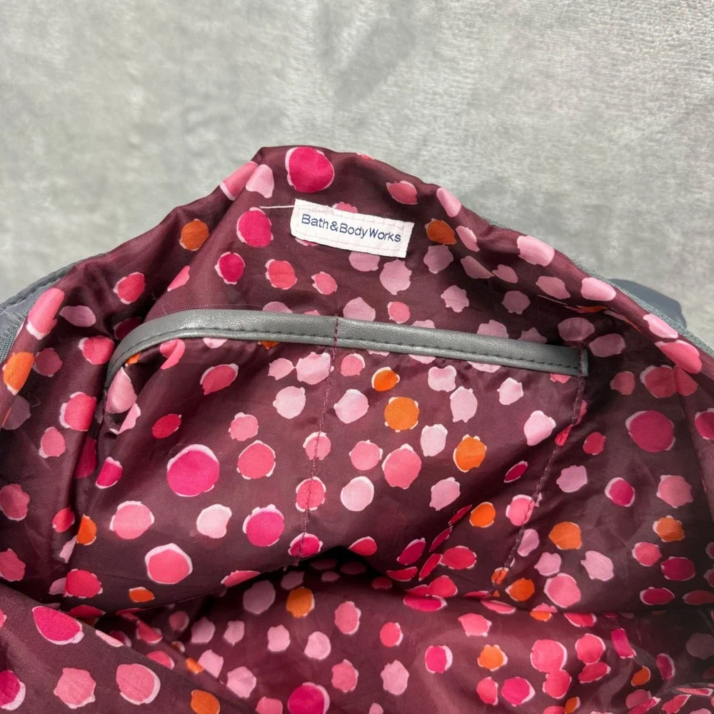 Bath & Body Works Gray Tote Bag Padded Purse‎ Travel Handbag